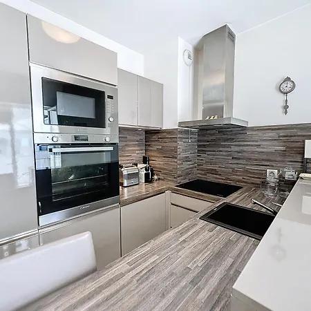 Cam3 - Beau 2 Pieces Avec Terrasse Apartment *