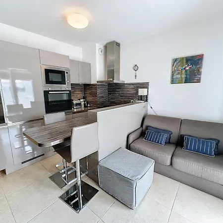 Cam3 - Beau 2 Pieces Avec Terrasse Apartment Cannes